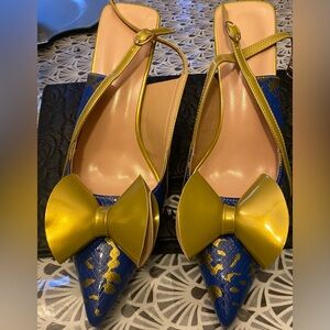 Elegant Blue and Gold Women's Shoes